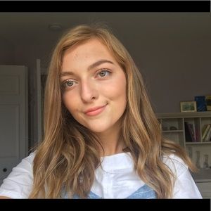 Meet your Posher, Andreea